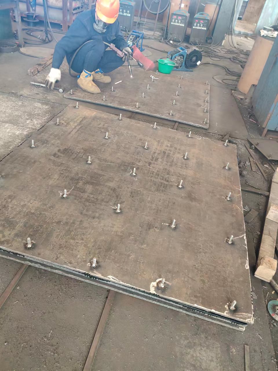 甘肃耐磨合金衬板6+6，6+4，8+6
