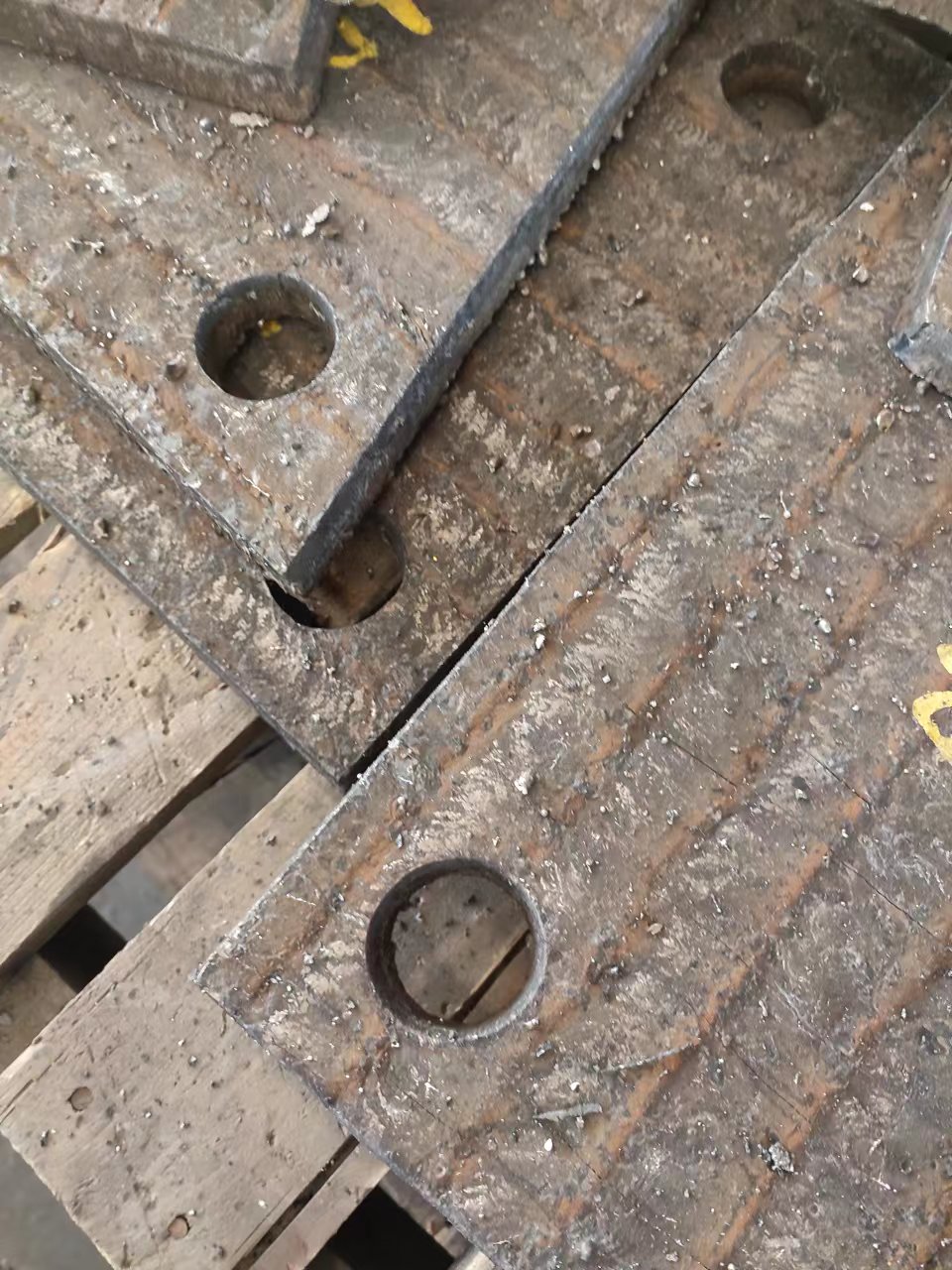 甘肃堆焊耐磨板