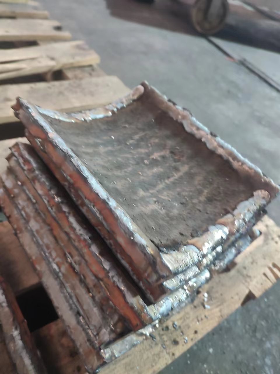 甘肃耐磨板压弧折弯打孔